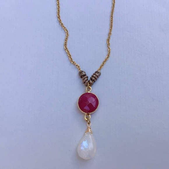 Sundance charm Ruby Moonstone necklace - Picture 7 of 9